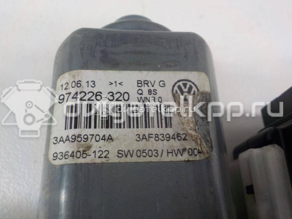 Фото Моторчик стеклоподъемника  3AA959704BVW4 для vw Passat [B7] {forloop.counter}}