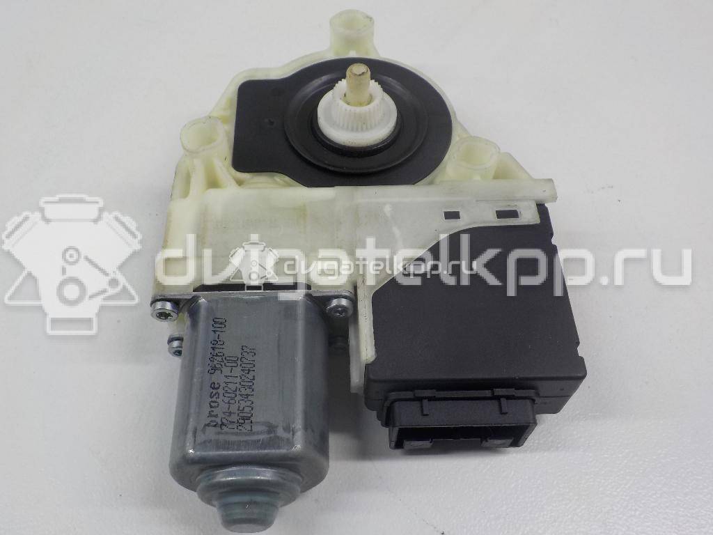 Фото Моторчик стеклоподъемника  3AA959704BVW4 для vw Passat [B7] {forloop.counter}}