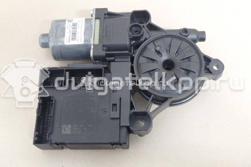 Фото Моторчик стеклоподъемника  3AA959701AZ0H для vw Passat [B7] {forloop.counter}}