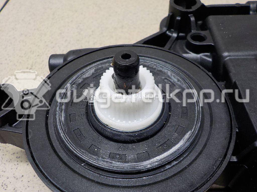 Фото Моторчик стеклоподъемника  3AA959701AZ0H для vw Passat [B7] {forloop.counter}}