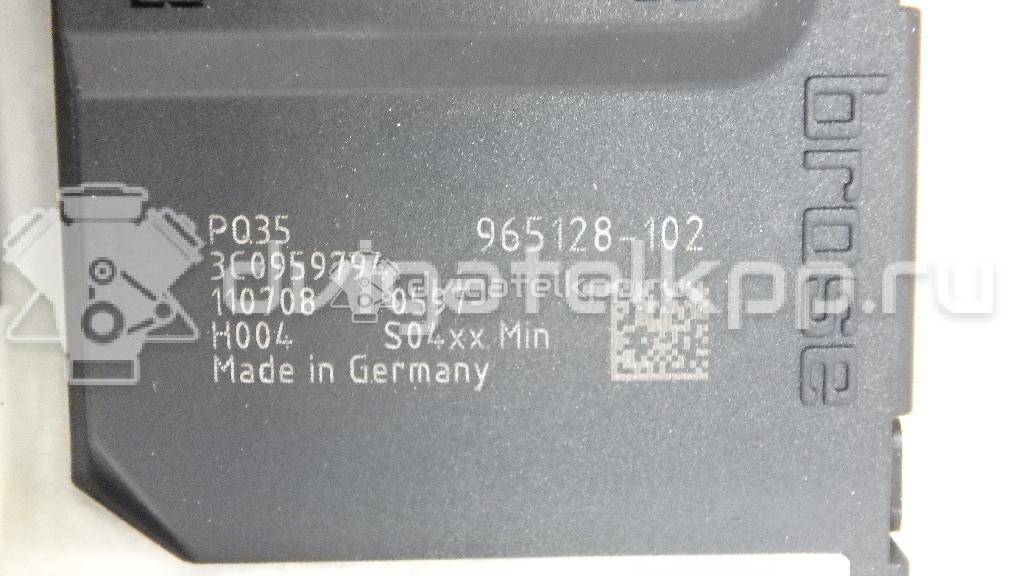 Фото Моторчик стеклоподъемника  3C0959704VW3 для vw Passat [B7] {forloop.counter}}
