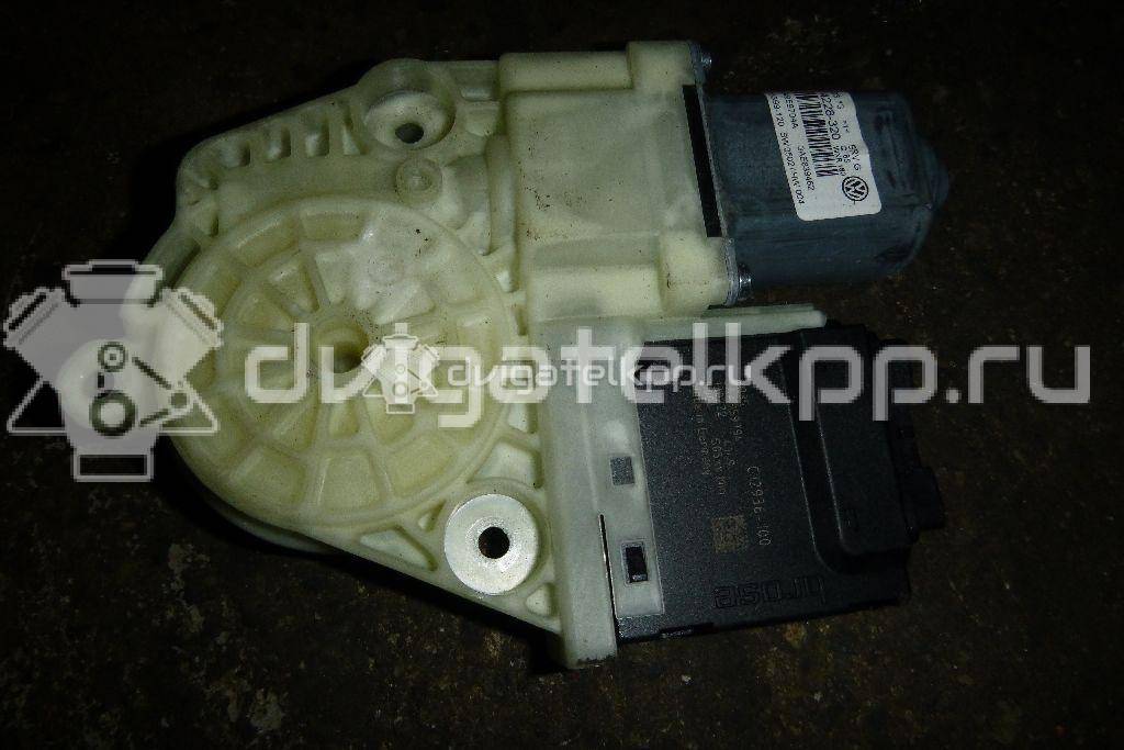 Фото Моторчик стеклоподъемника  3AA959704VW1 для vw Passat [B7] {forloop.counter}}