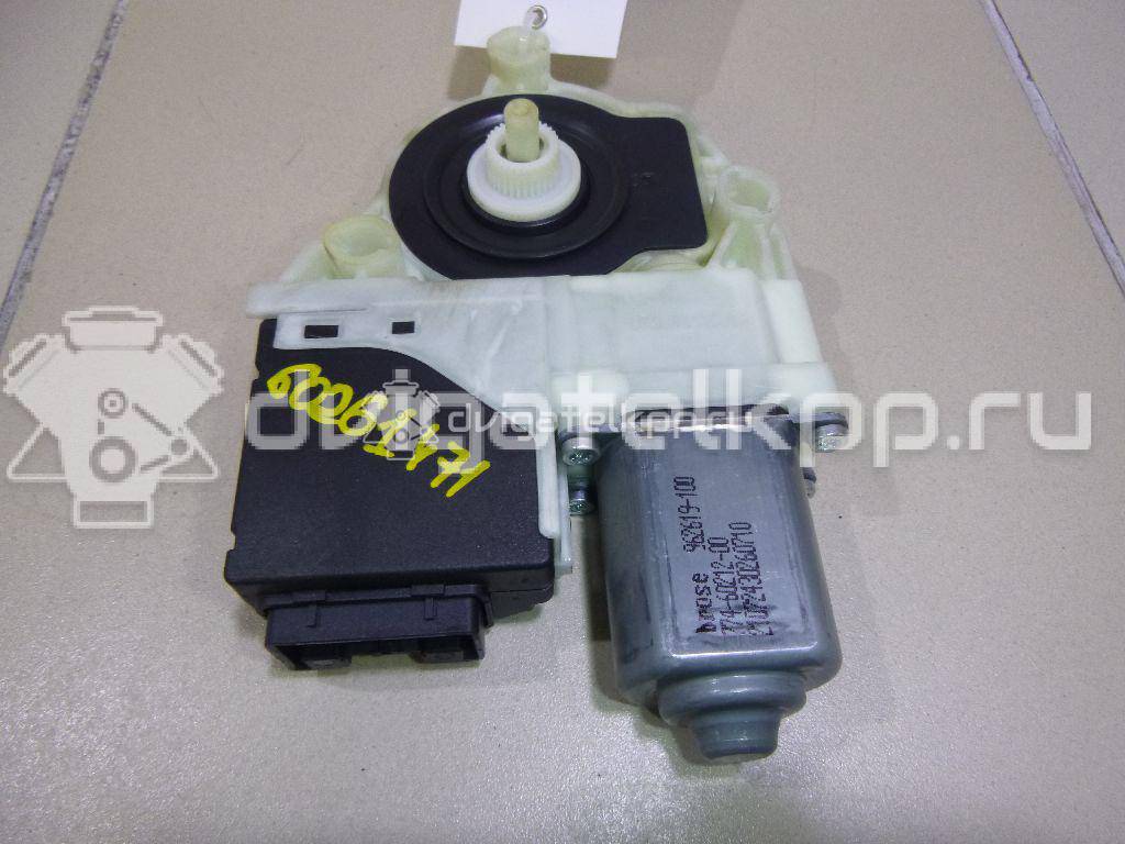 Фото Моторчик стеклоподъемника  3AA959703BVW3 для vw Passat [B7] {forloop.counter}}