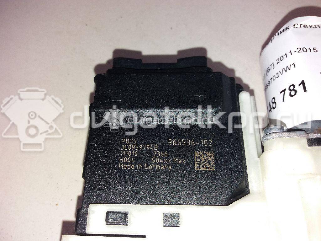 Фото Моторчик стеклоподъемника  3AA959703VW1 для vw Passat [B7] {forloop.counter}}