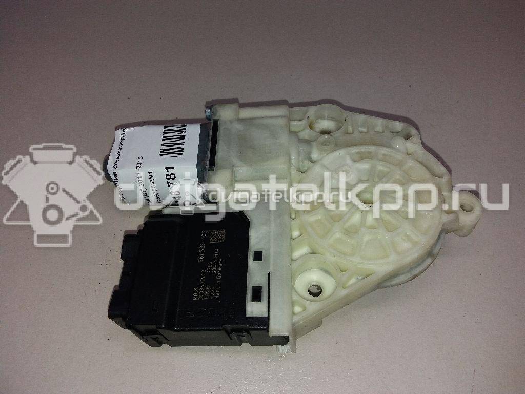 Фото Моторчик стеклоподъемника  3AA959703VW1 для vw Passat [B7] {forloop.counter}}