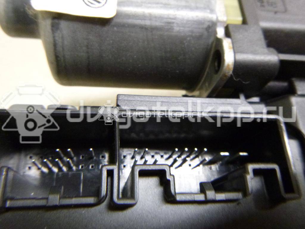 Фото Моторчик стеклоподъемника  3AA959702AZ05 для vw Passat [B7] {forloop.counter}}