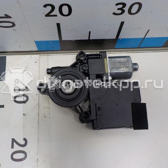 Фото Моторчик стеклоподъемника  3AA959702AZ05 для vw Passat [B7]