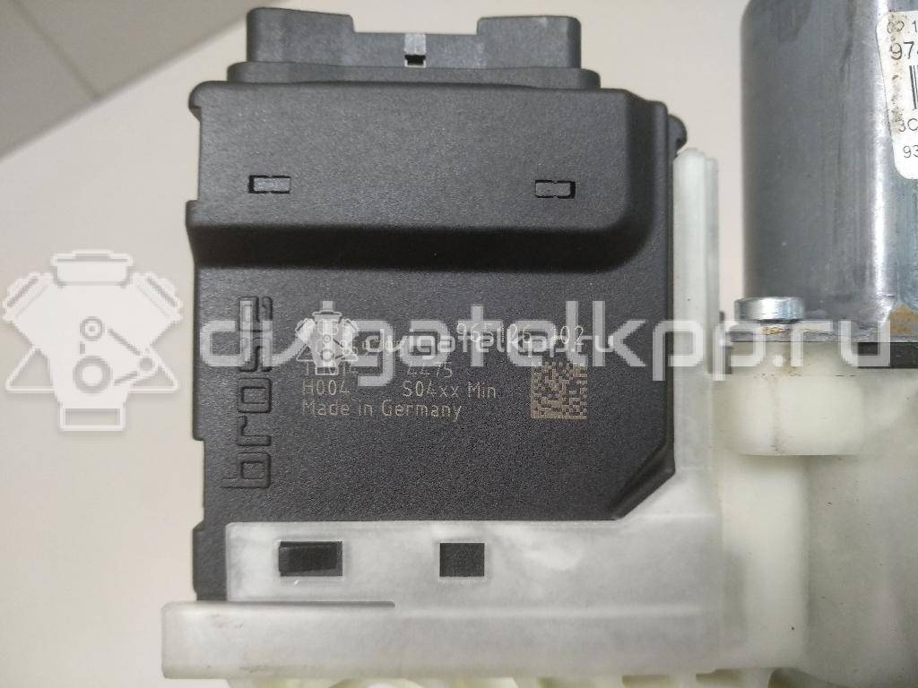 Фото Моторчик стеклоподъемника  3C0959703VW4 для vw Passat [B7] {forloop.counter}}