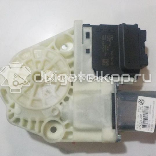 Фото Моторчик стеклоподъемника  3C0959703VW4 для vw Passat [B7]