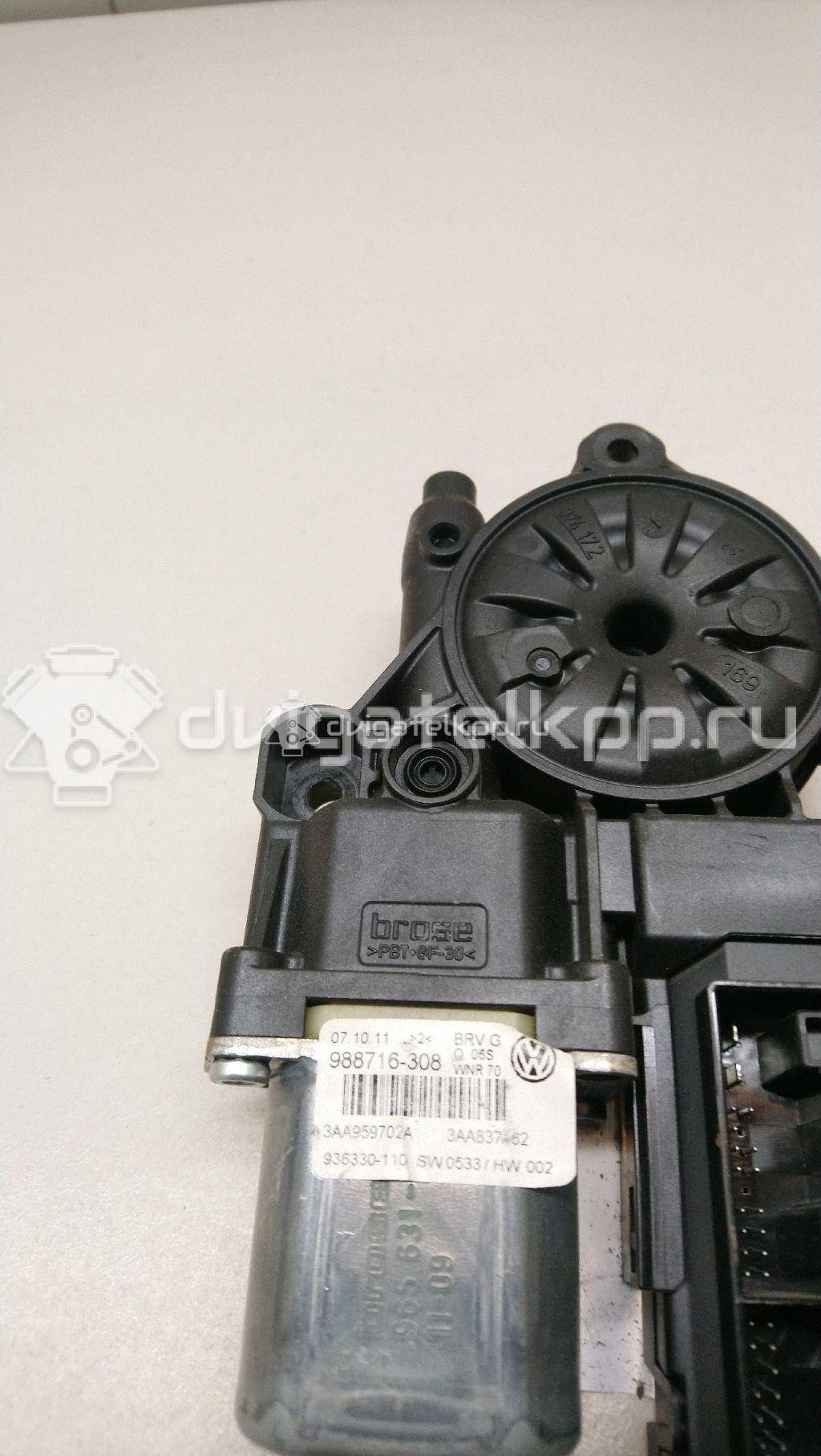 Фото Моторчик стеклоподъемника  3AA959702AZ07 для vw Passat [B7] {forloop.counter}}