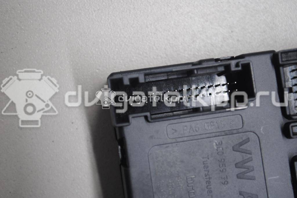 Фото Моторчик стеклоподъемника  3AA959701AZ0J для vw Passat [B7] {forloop.counter}}