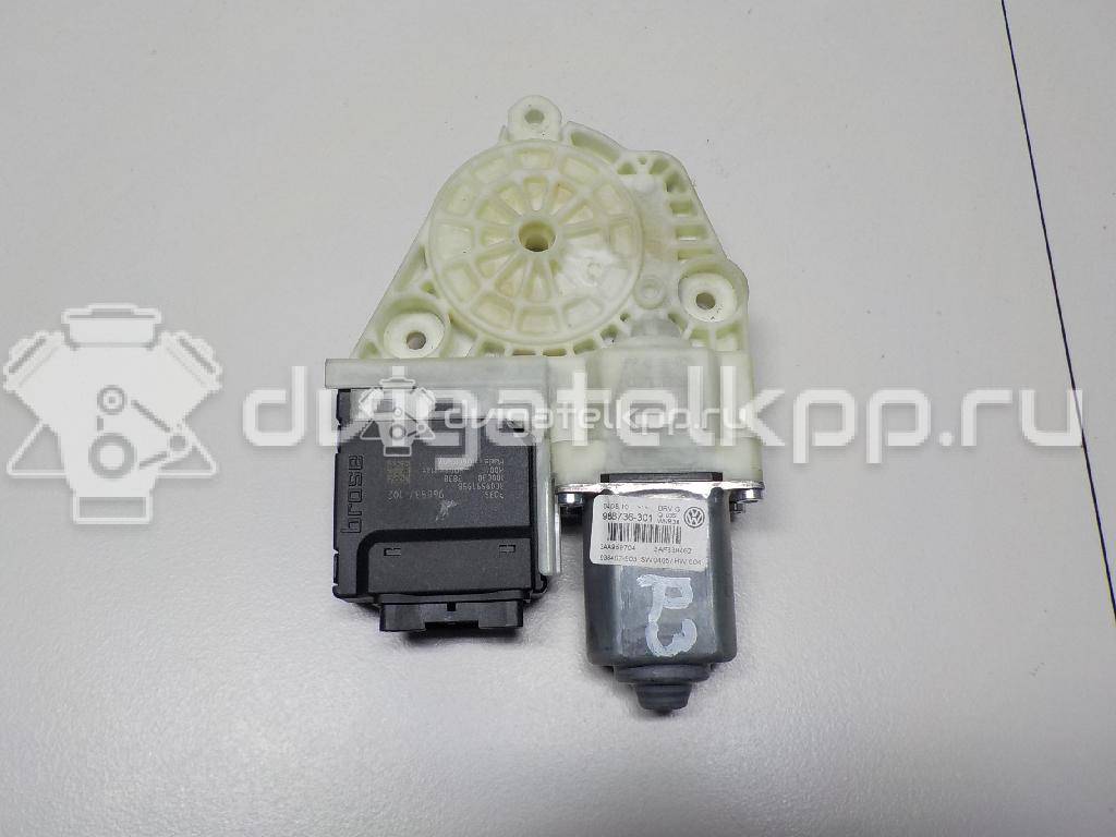 Фото Моторчик стеклоподъемника  3AA959704VW2 для vw Passat [B7] {forloop.counter}}
