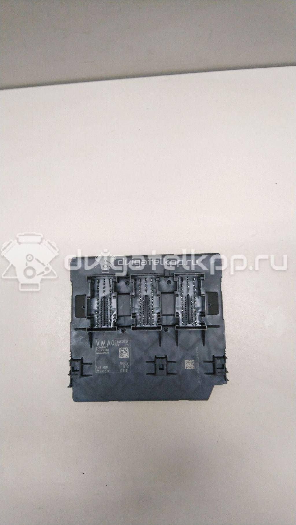 Фото Блок электронный  3AA937087J для vw Passat [B7] {forloop.counter}}