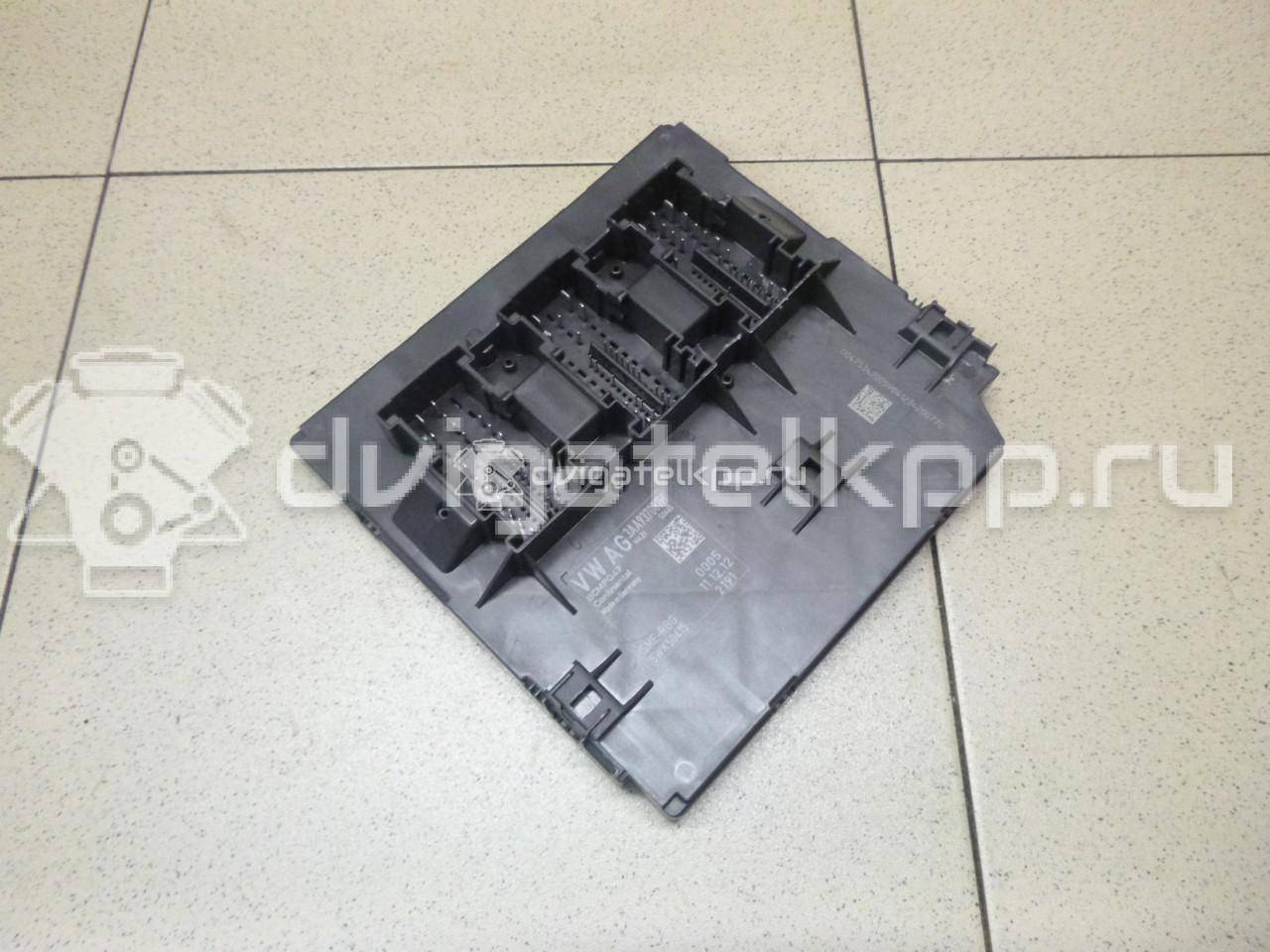 Фото Блок электронный  3AA937087RZ1X для vw Passat [B7] {forloop.counter}}