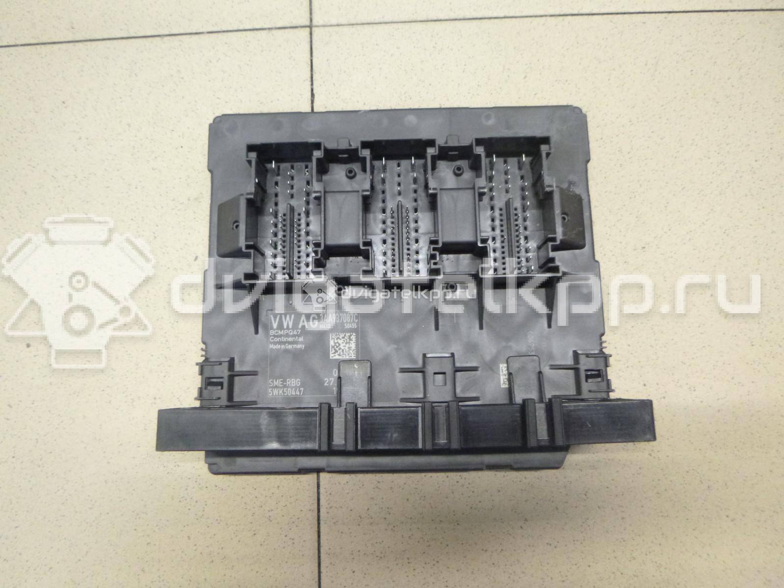 Фото Блок электронный  3AA937087RZ3L для vw Passat [B7] {forloop.counter}}