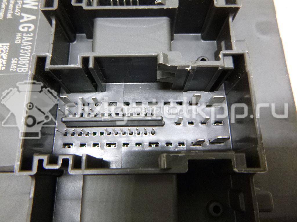 Фото Блок электронный  3AA937087RZ3S для vw Passat [B7] {forloop.counter}}
