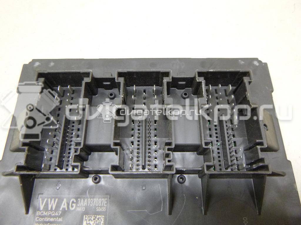 Фото Блок электронный  3AA937087RZ3U для vw Passat [B7] {forloop.counter}}
