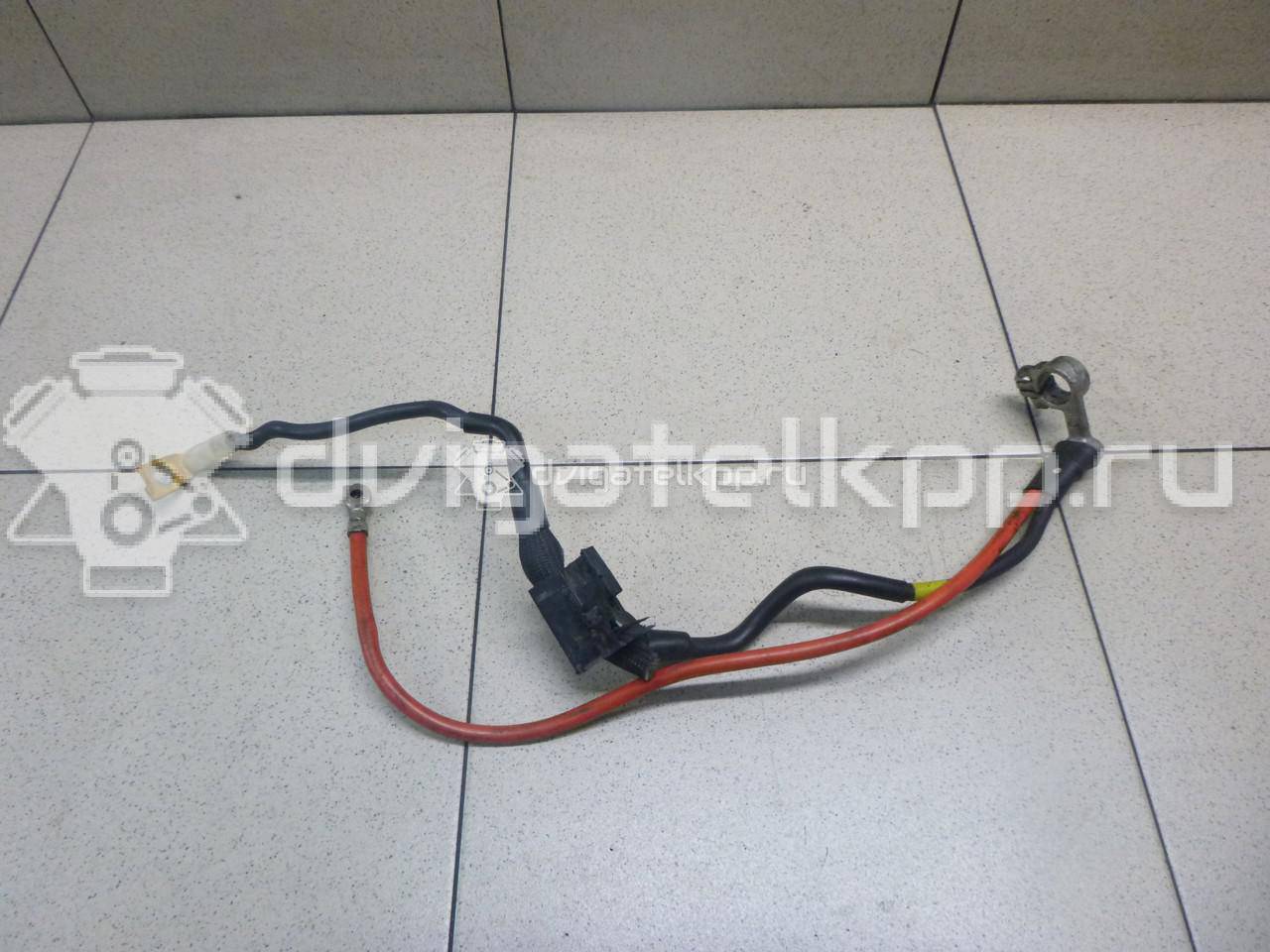 Фото Клемма аккумулятора плюс  1K0971228AB для vw Passat [B7] {forloop.counter}}