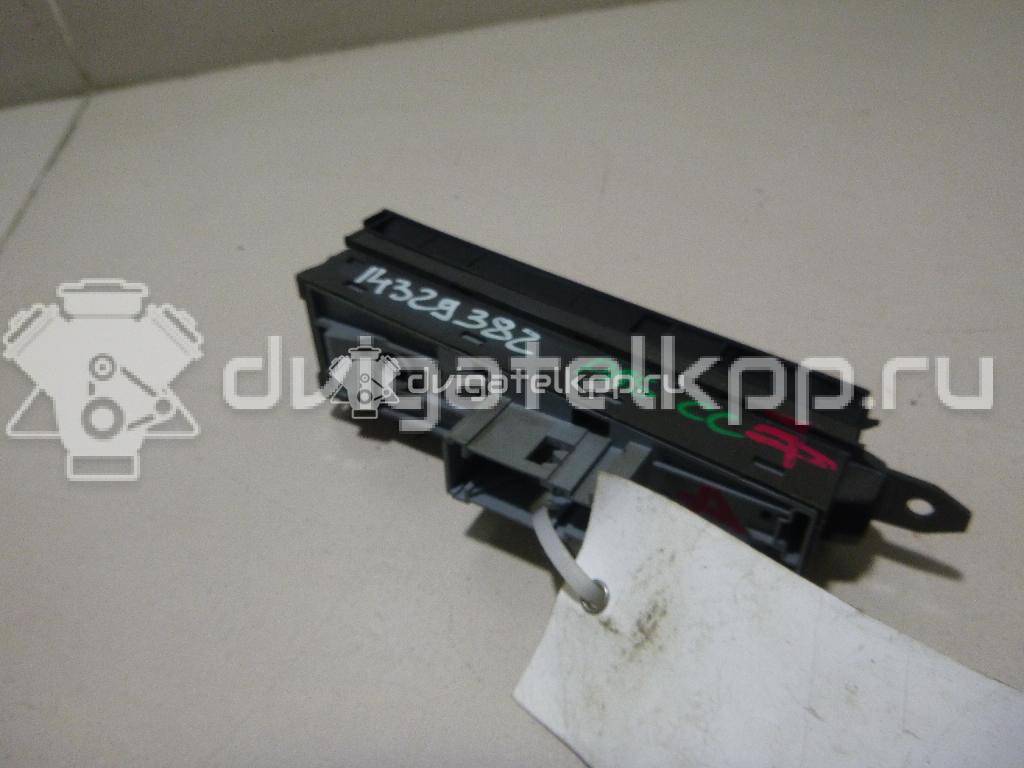 Фото Блок кнопок  3AB927137 для vw Passat [B7] {forloop.counter}}