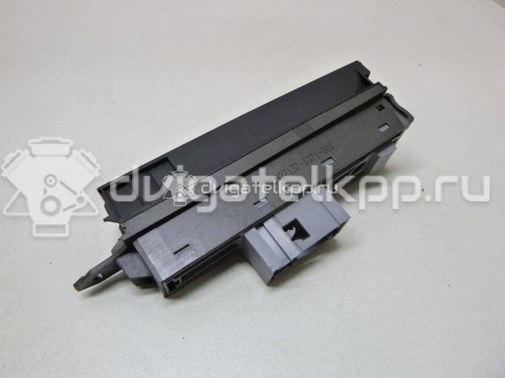 Фото Блок кнопок  3AB927137 для vw Passat [B7] {forloop.counter}}