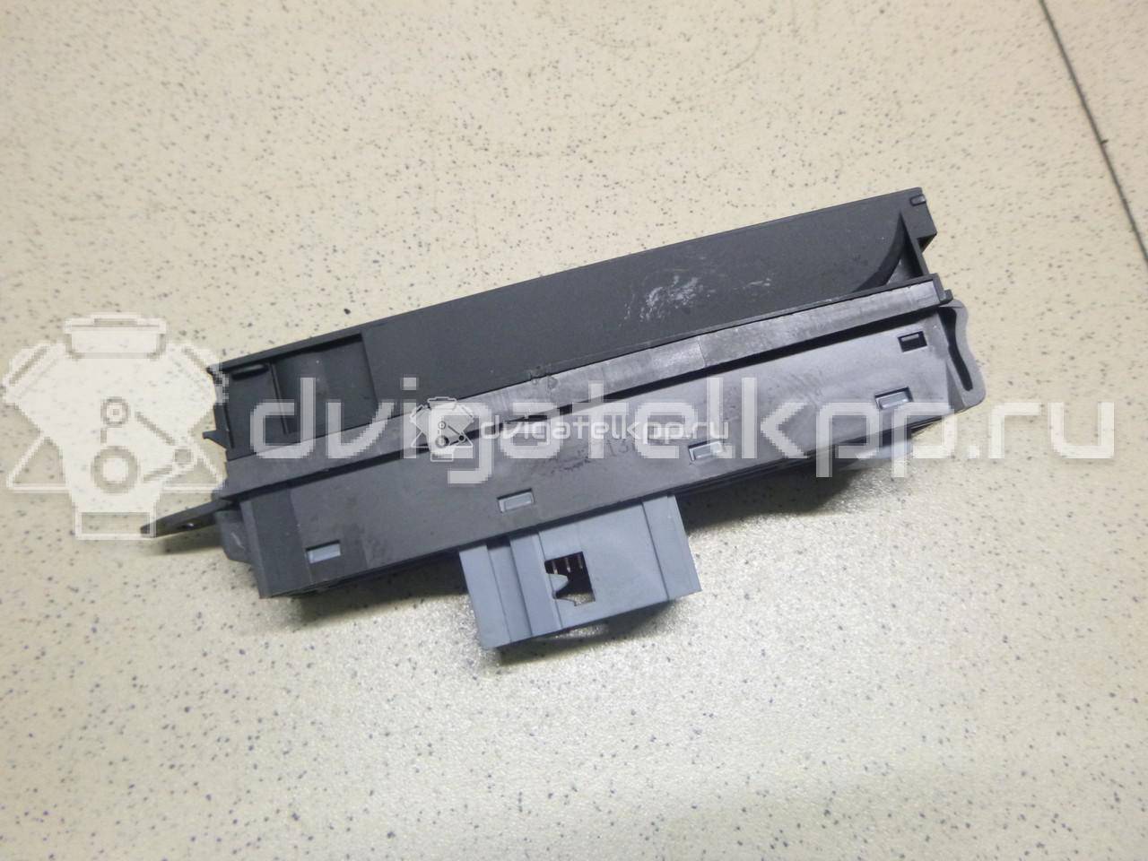 Фото Блок кнопок  3AB927137WHS для vw Passat [B7] {forloop.counter}}