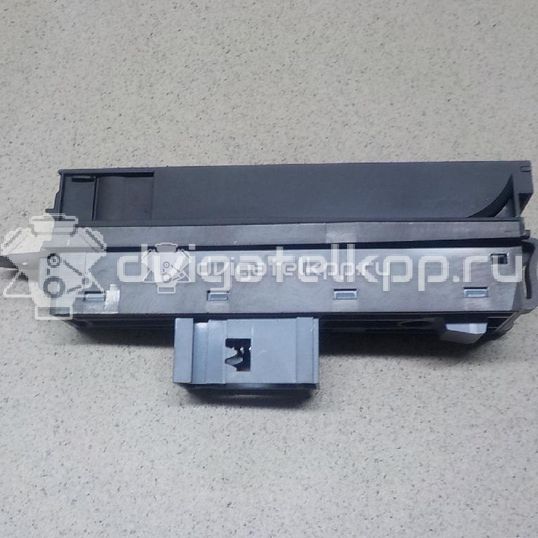 Фото Блок кнопок  3AB927137WHS для vw Passat [B7]