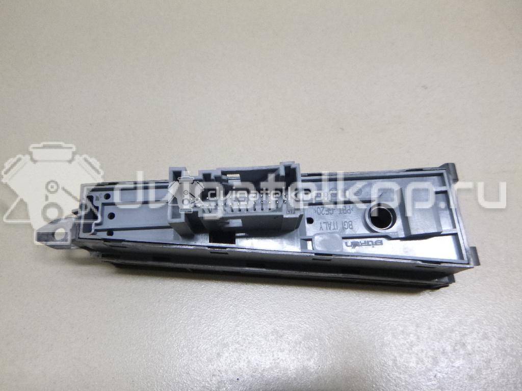 Фото Блок кнопок  3AB927137WHS для vw Passat [B7] {forloop.counter}}