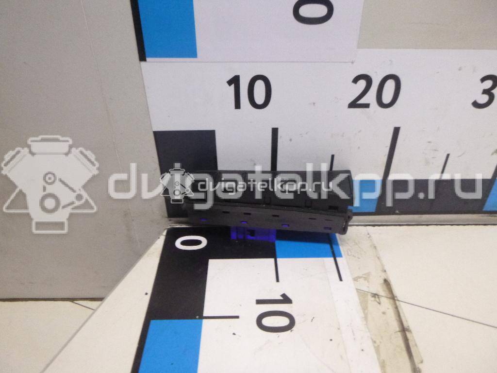 Фото Блок кнопок  3AC927137BJWHS для vw Passat [B7] {forloop.counter}}
