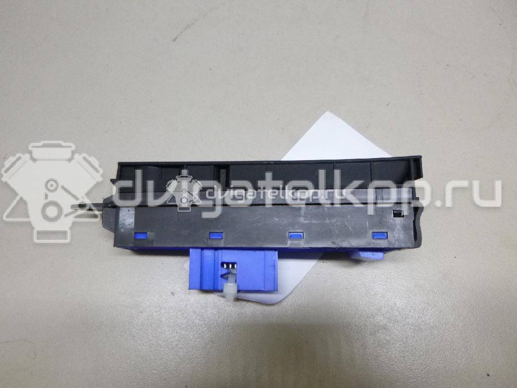 Фото Блок кнопок  3AC927238WHS для vw Passat [B7] {forloop.counter}}