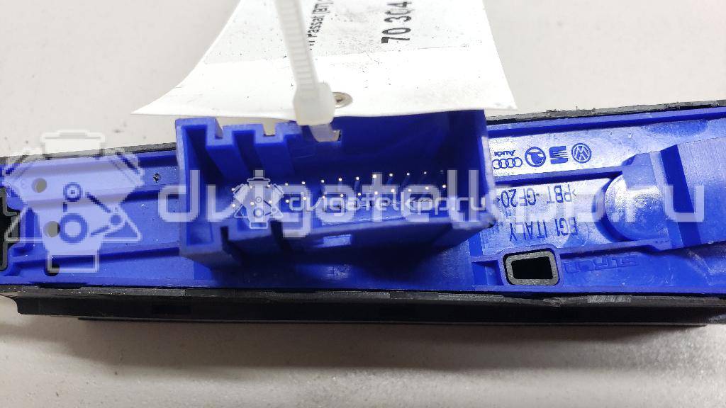 Фото Блок кнопок  3AC927137BQWHS для vw Passat [B7] {forloop.counter}}