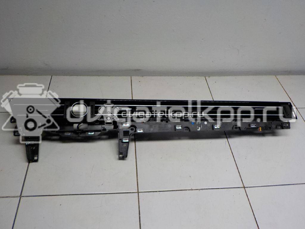Фото Дефлектор воздушный  3G18584161QB для vw Passat [B8] {forloop.counter}}