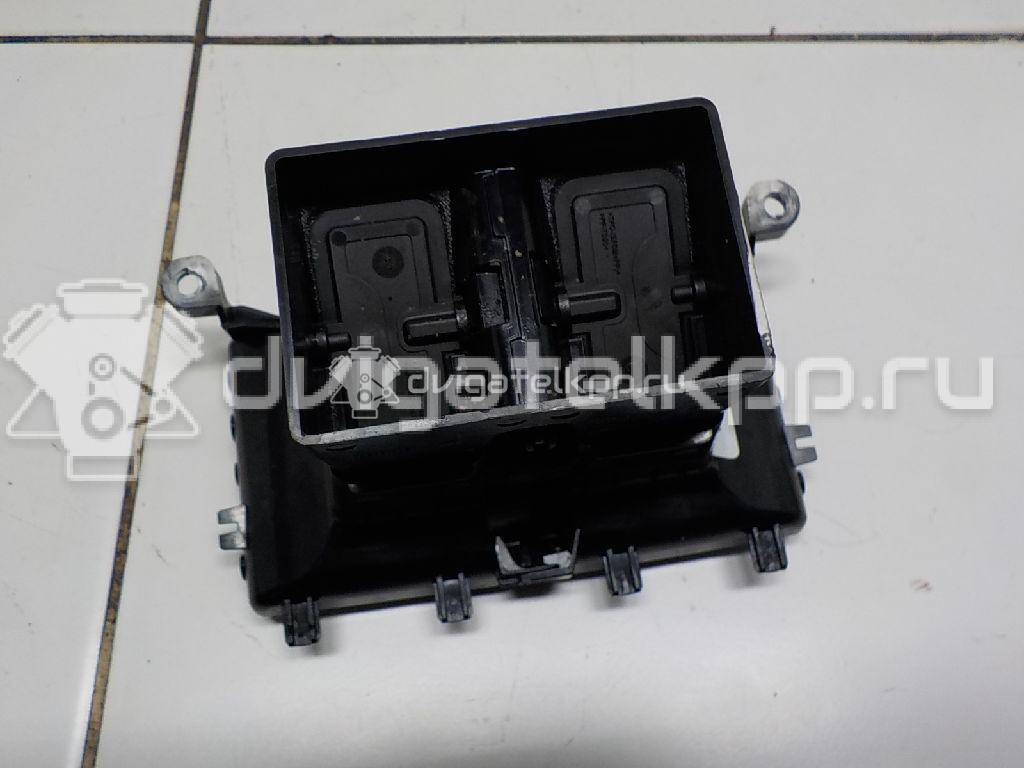 Фото Дефлектор воздушный  3G0864298KYHX для vw Passat [B8] {forloop.counter}}