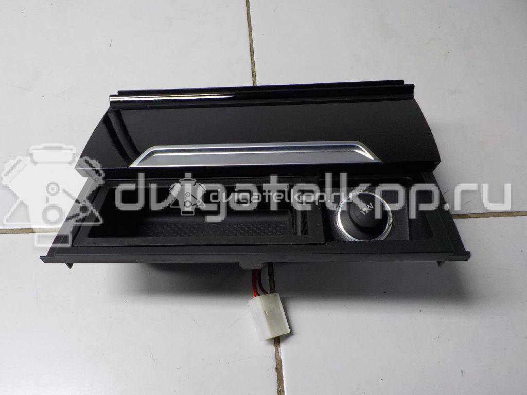 Фото Ящик передней консоли  3G186328482V для vw Passat [B8] {forloop.counter}}