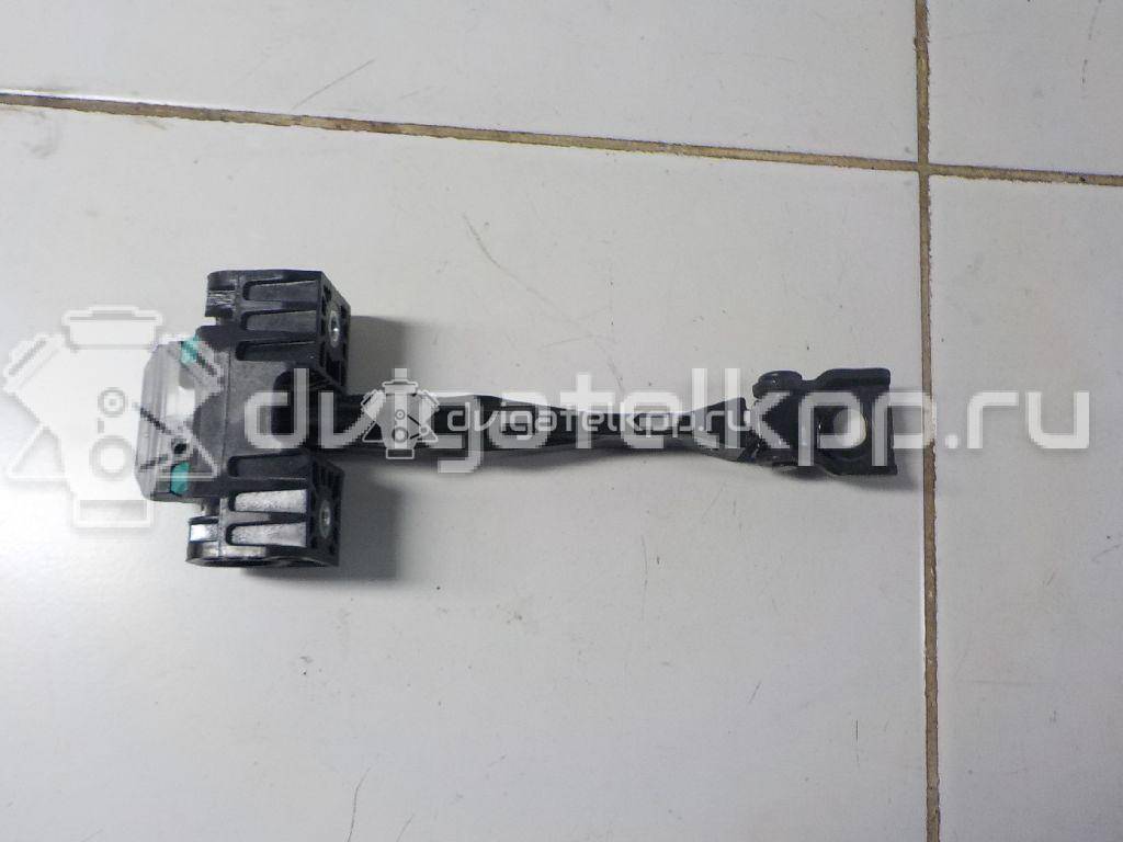 Фото Ограничитель двери  3G5839249A для vw Passat [B8] {forloop.counter}}