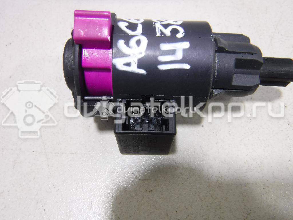 Фото Датчик включения стопсигнала  4F0945459B для Volkswagen Phaeton 3D {forloop.counter}}