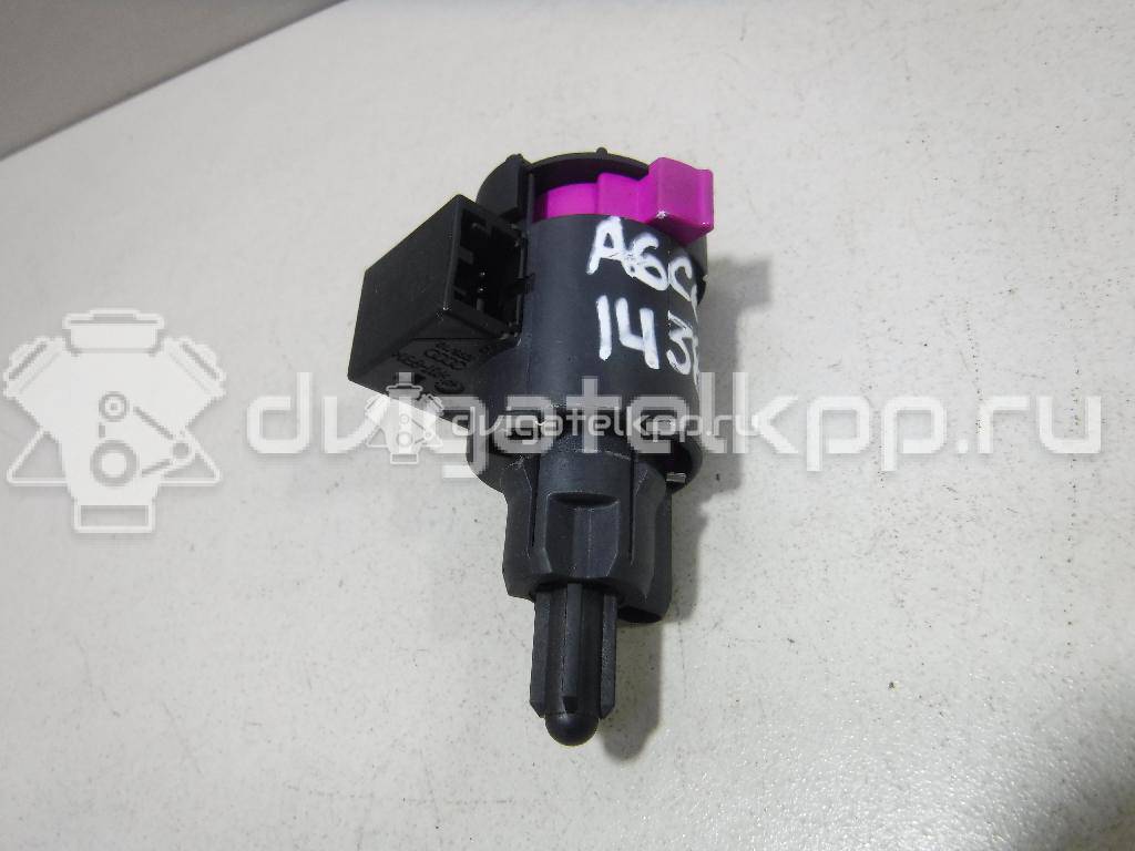 Фото Датчик включения стопсигнала  4F0945459B для Volkswagen Phaeton 3D {forloop.counter}}