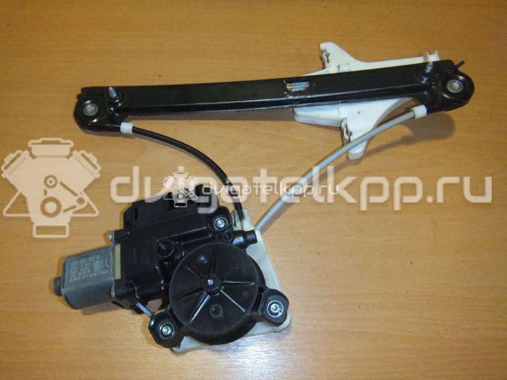 Фото Стеклоподъемник электр. задний правый  6R4839462E для Volkswagen Polo / Jetta {forloop.counter}}