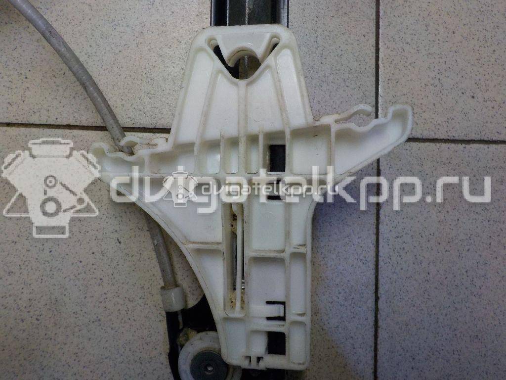 Фото Стеклоподъемник механ. задний левый  6Q4839461D для Volkswagen Polo / Golf {forloop.counter}}