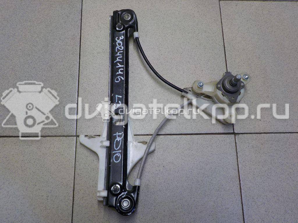 Фото Стеклоподъемник механ. задний левый  6Q4839461D для Volkswagen Polo / Golf {forloop.counter}}