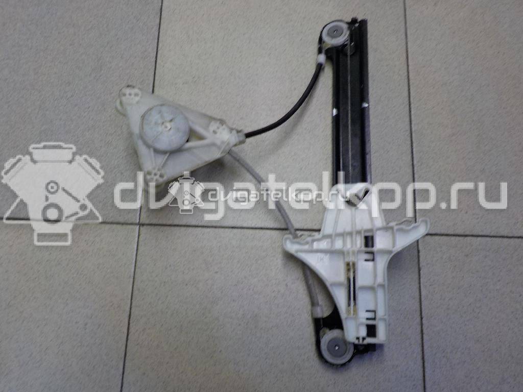 Фото Стеклоподъемник механ. задний левый  6Q4839461D для Volkswagen Polo / Golf {forloop.counter}}