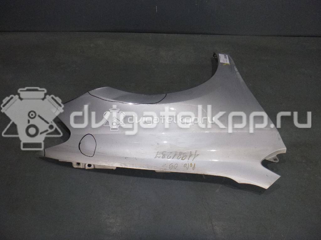 Фото Крыло переднее правое  6R0821106J для Volkswagen Polo {forloop.counter}}