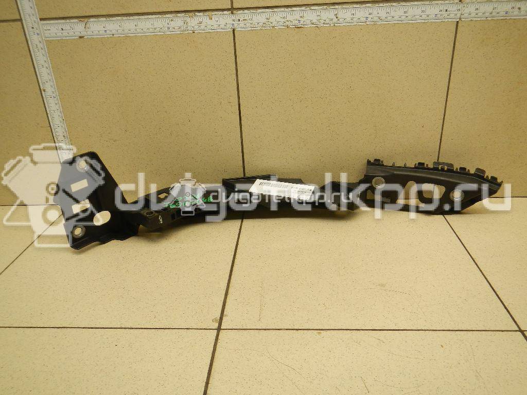 Фото Кронштейн фар правый  6R0805072E для Volkswagen Polo / Jetta {forloop.counter}}
