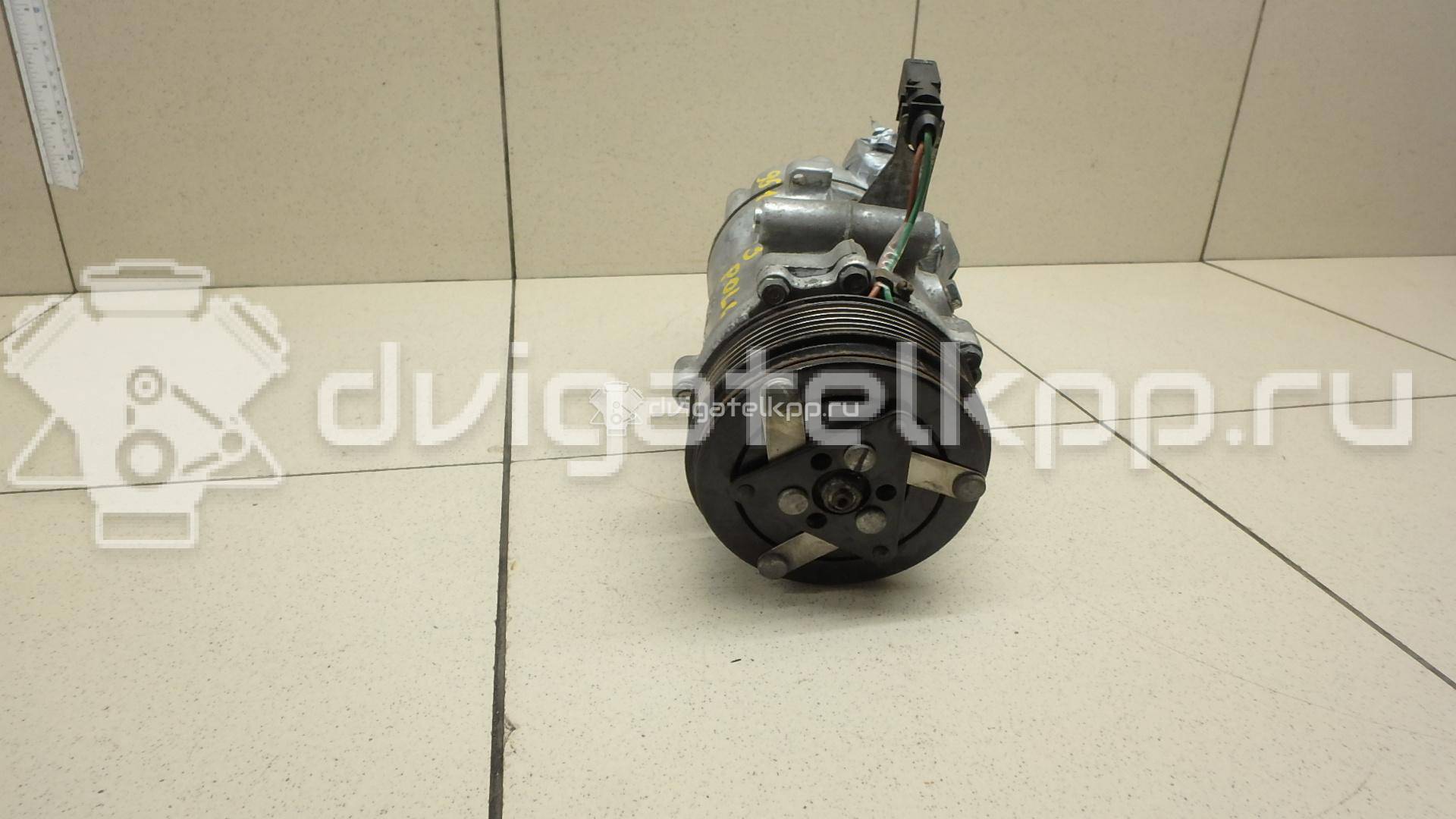 Фото Компрессор системы кондиционирования  6RD820803 для Volkswagen Load Up 121, 122, Bl1, Bl2 / Up 121, 122, Bl1, Bl2 {forloop.counter}}