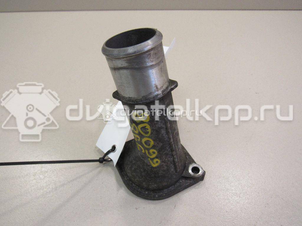 Фото Крышка термостата для двигателя 2AZ-FE для Toyota / Daihatsu / Lexus / Toyota (Gac) / Toyota (Faw) 167 л.с 16V 2.4 л бензин 1632128020 {forloop.counter}}