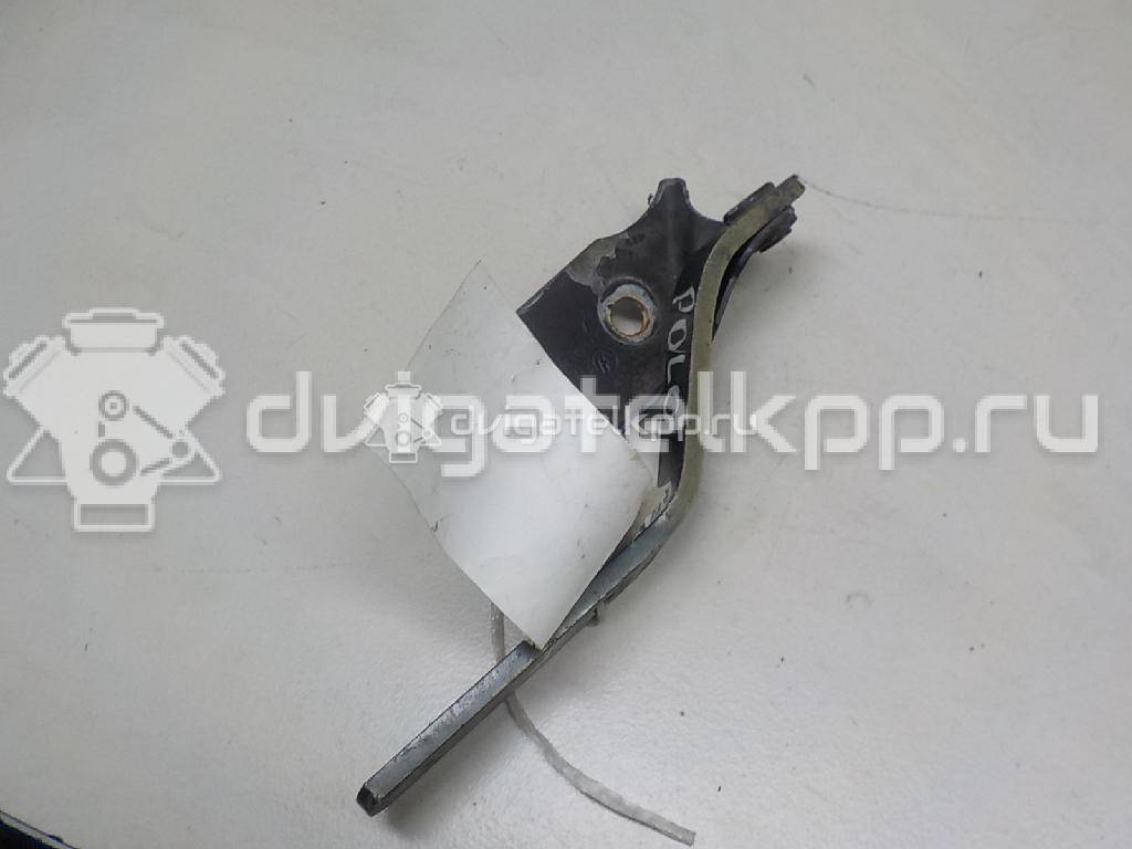 Фото Петля капота правая  6N0823302 для Volkswagen Polo {forloop.counter}}