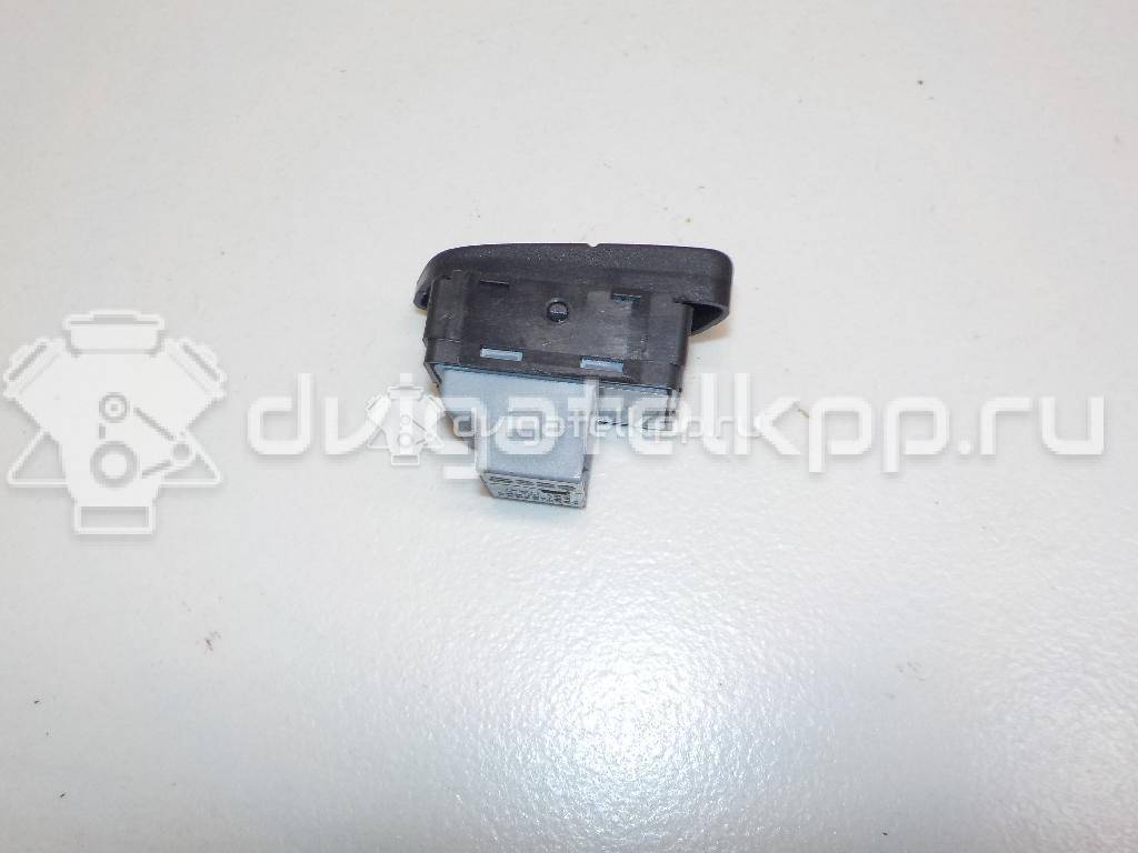 Фото Кнопка стеклоподъемника  6Q0959855 для Volkswagen Polo / Golf {forloop.counter}}