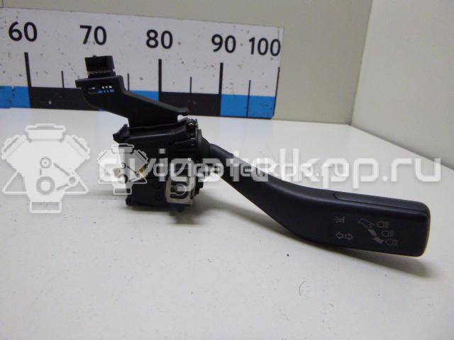 Фото Переключатель поворотов подрулевой  1k0953513e для Volkswagen Scirocco / Tiguan / Touran / Eos 1F7, 1F8 / Golf {forloop.counter}}