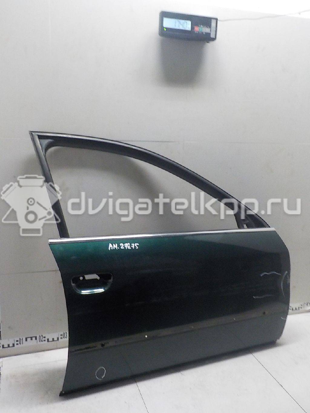 Фото Дверь передняя правая  4B0831052D для Audi A6 {forloop.counter}}