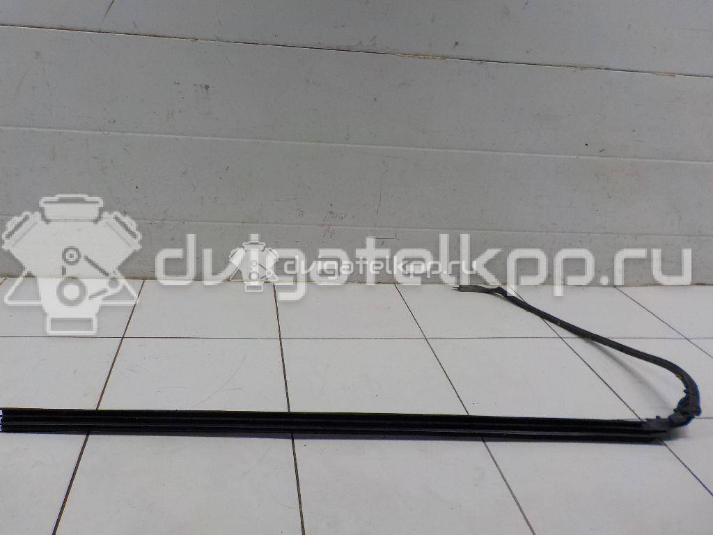 Фото Уплотнитель двери  1K8837480E5AP для vw Scirocco {forloop.counter}}