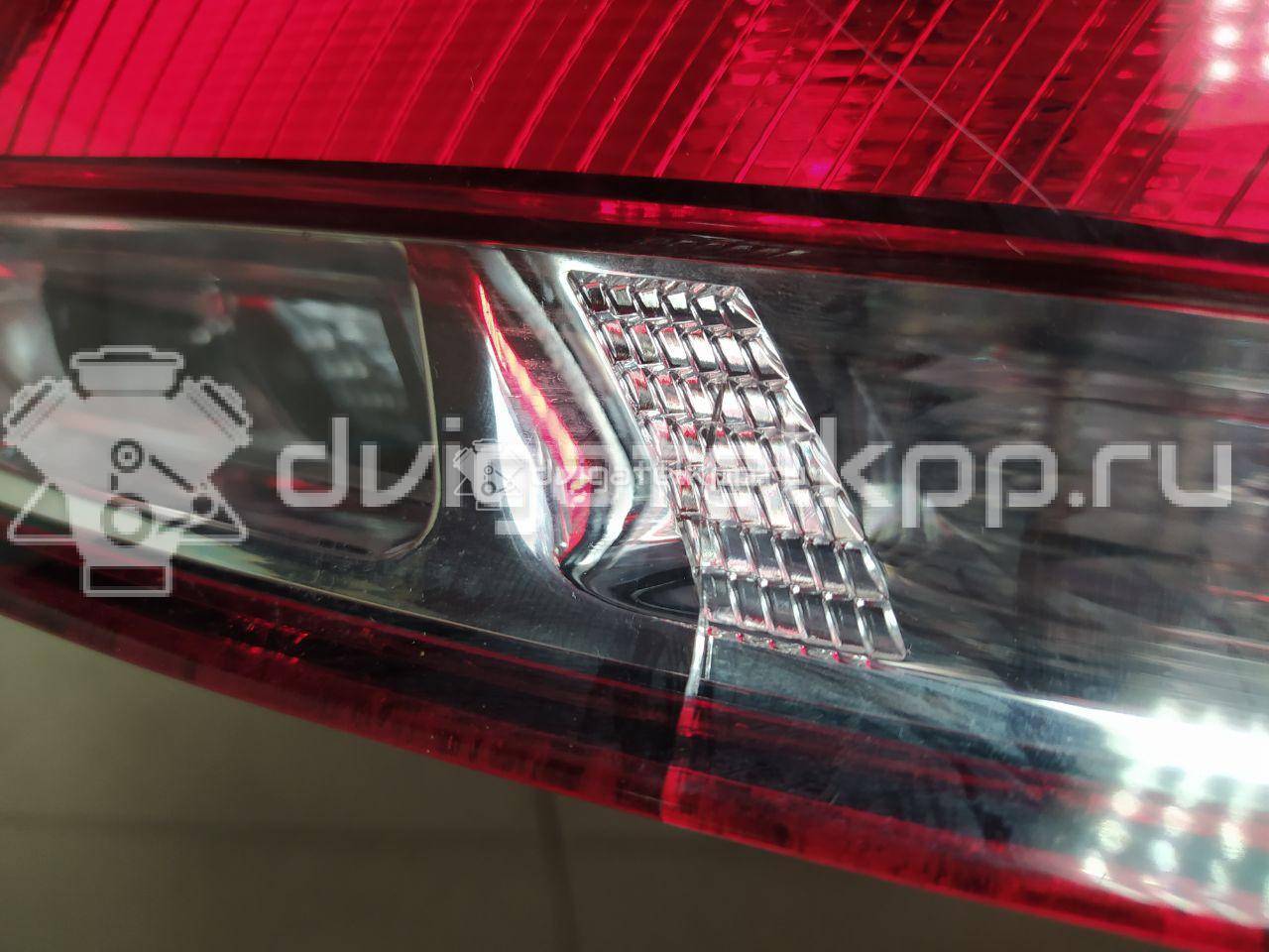 Фото Фонарь задний правый  1K8945096G для Volkswagen Scirocco {forloop.counter}}
